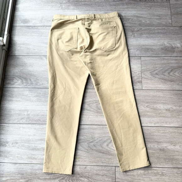 Abercrombie & Fitch The Traveler Khaki Skinny Taper Stretch Pants - Picture 14 of 15